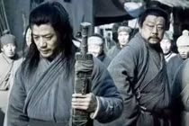 Vì sao Hàn Tín chịu nhục chui háng mà không giết tên vô lại?