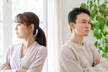 Đi đăng ký kết hôn, chồng chưa cưới tiết lộ bí mật khiến tôi sụp đổ