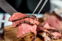 Lý do thật sự khiến thịt đỏ gây hại cho tim