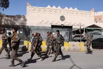 Sứ quán Mỹ ở Yemen bị tấn công, nhân viên bị bắt làm con tin