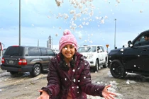 Quốc gia sa mạc đón hiện tượng thời tiết hiếm gặp