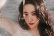 Lưu Diệc Phi khoe dáng, lấy lại được vẻ đẹp thần tiên