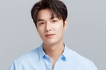 Cổ nhân nói Mặt vuông chữ điền hết tiền lại có