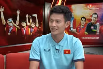 Thủ khoa đại học nhịn đói lên đường chi viện U23 Việt Nam