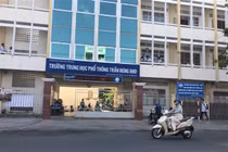 Tức giận vì mất mèo, giáo viên ở Tiền Giang đánh lún sọ người đi đường