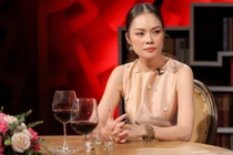 Dương Cẩm Lynh: “Tôi suy sụp, sợ không nuôi nổi con khi đổ vỡ lần hai”