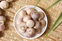 Công dụng tuyệt vời của tỏi cô đơn với sức khỏe