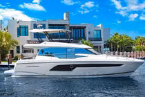 Sắm du thuyền, siêu xe: Việt Nam ngày càng nhiều người siêu giàu