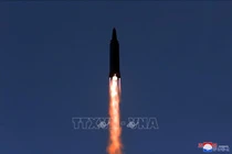 Triều Tiên xác nhận phóng thử hai tên lửa dẫn đường chiến thuật