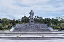 Khi lên ngôi, vua chúa Việt đã "tuyên thệ" những điều gì?