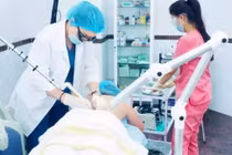 Tại sao vùng da bị rạch không bị chảy máu khi phẫu thuật?