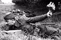 Tại sao Hồng quân Liên Xô không thể tiêu diệt xe tăng Đức bằng lựu đạn?