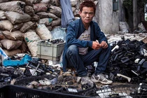 Xử lý 100 triệu chiếc smartphone cũ lọc được 120 kg vàng