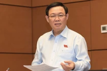 Bí thư Hà Nội đồng ý với đề xuất cách ly đến hết 30/4