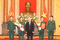 Tổng Bí thư, Chủ tịch nước trao quyết định thăng quân hàm cho hai tướng lĩnh