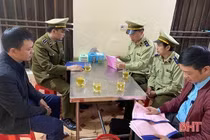 Phạt quán bún nâng giá bán cho đoàn cứu trợ lũ lụt ở Hà Tĩnh