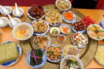 Hé lộ bí kíp vợ chồng trẻ chi tiêu Tết chỉ với 10 triệu đồng