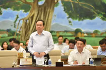 Cử tri bức xúc giá sách giáo khoa tăng cao, có dấu hiệu 'lợi ích nhóm'