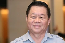 Ông Nguyễn Trọng Nghĩa được 100% cử tri tín nhiệm ứng cử ĐBQH