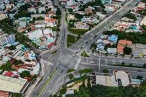 Ngày đầu áp dụng 'thẻ thông hành vaccine' TP Thủ Dầu Một vắng vẻ 