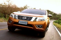 Nissan NP300 Navara đời mới ra mắt tại Thái Lan