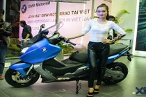 Chiêm ngưỡng tận mắt hai xe ga giá “khủng“