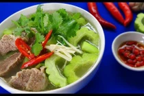 Video: Cách làm canh khổ qua bò hầm không đắng ngon ngọt