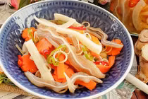 Video: ​Cách làm món tai heo ngâm củ cải thơm ngon, đã miệng