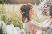 Video: Lấy chồng, không sợ lấy muộn, chỉ sợ lấy nhầm chồng