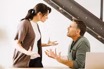 Video: 5 đại kỵ phong thủy dễ khiến vợ chồng lục đục, nghèo suốt đời