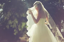 Video: Đinh Dậu lấy chồng tuổi này giàu nứt đố đổ tường