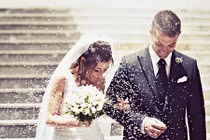 Video: Mình cưới nhau đi anh, em 25 rồi