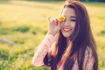 Video: Tử vi tuổi Ngọ 2019 Kỷ Hợi tốt hay xấu xem ngay để biết