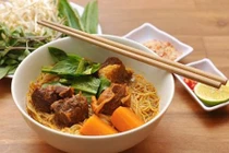 Video: Cách làm hủ tiếu bò kho ngon tuyệt