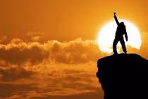 Video: 10 thói quen tệ hại khiến cuộc đời tụt dốc thê thảm