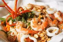 Video: Cách làm gỏi tôm kiểu Thái cay ngon quá đã