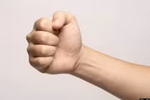 Video: Nắm chặt bàn tay 30 giây biết ngay tình hình sức khỏe của chính mình