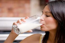 Video: 7 mẹo hữu ích giúp loại bỏ chứng trằn trọc, khó ngủ