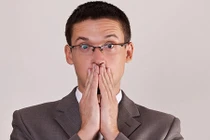 Video: 7 tác hại nguy hiểm của há miệng khi ngủ