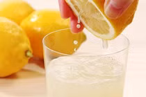 Video: Mẹo chữa viêm họng “siêu tốc” không cần đến thuốc