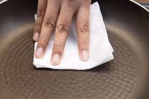 Video: Bỏ ngay 8 sai lầm tai hại khi dùng chảo chống dính 