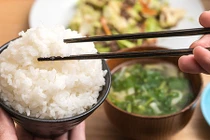 Video: 13 điều kiêng kỵ khi dùng đũa để tránh gặp xui xẻo