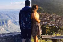 Video: Yêu xa phải chăng rất khó?