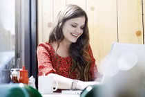 Video: Đây là hai người mà phụ nữ nên sống hết mình