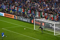 Video: Loạt sút luân lưu kịch tính nhất lịch sử bóng đá