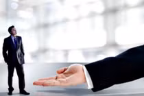 Video: Đâu là đường quý nhân phù trợ trong bàn tay bạn?