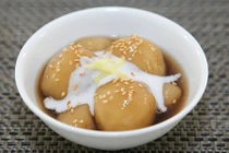 Video: Cách làm chè trôi nước mềm dẻo thơm ngon, ăn là thích mê