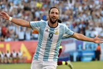 Video: 10 pha bõ lỡ bàn thắng tiếc nuối nhất lịch sử World Cup