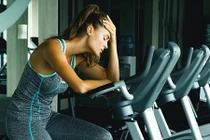 Video: Những dấu hiệu cho thấy đã đến lúc cơ thể bạn cần được nghỉ ngơi