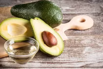 Video: Hạt bơ - "mỏ vàng" điều trị ung thư, tim mạch